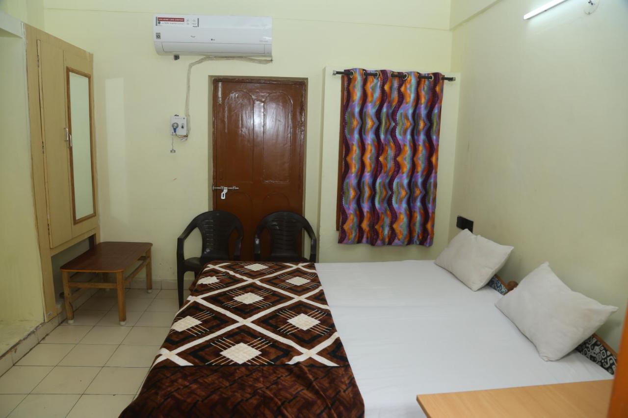 فيساخاباتنام New Sonar Bangla Guest House المظهر الخارجي الصورة